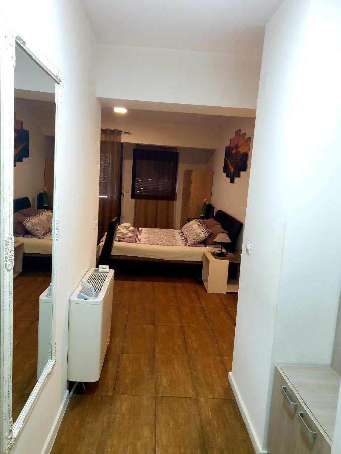 Laguna Apartman 2 Ni Exterior foto